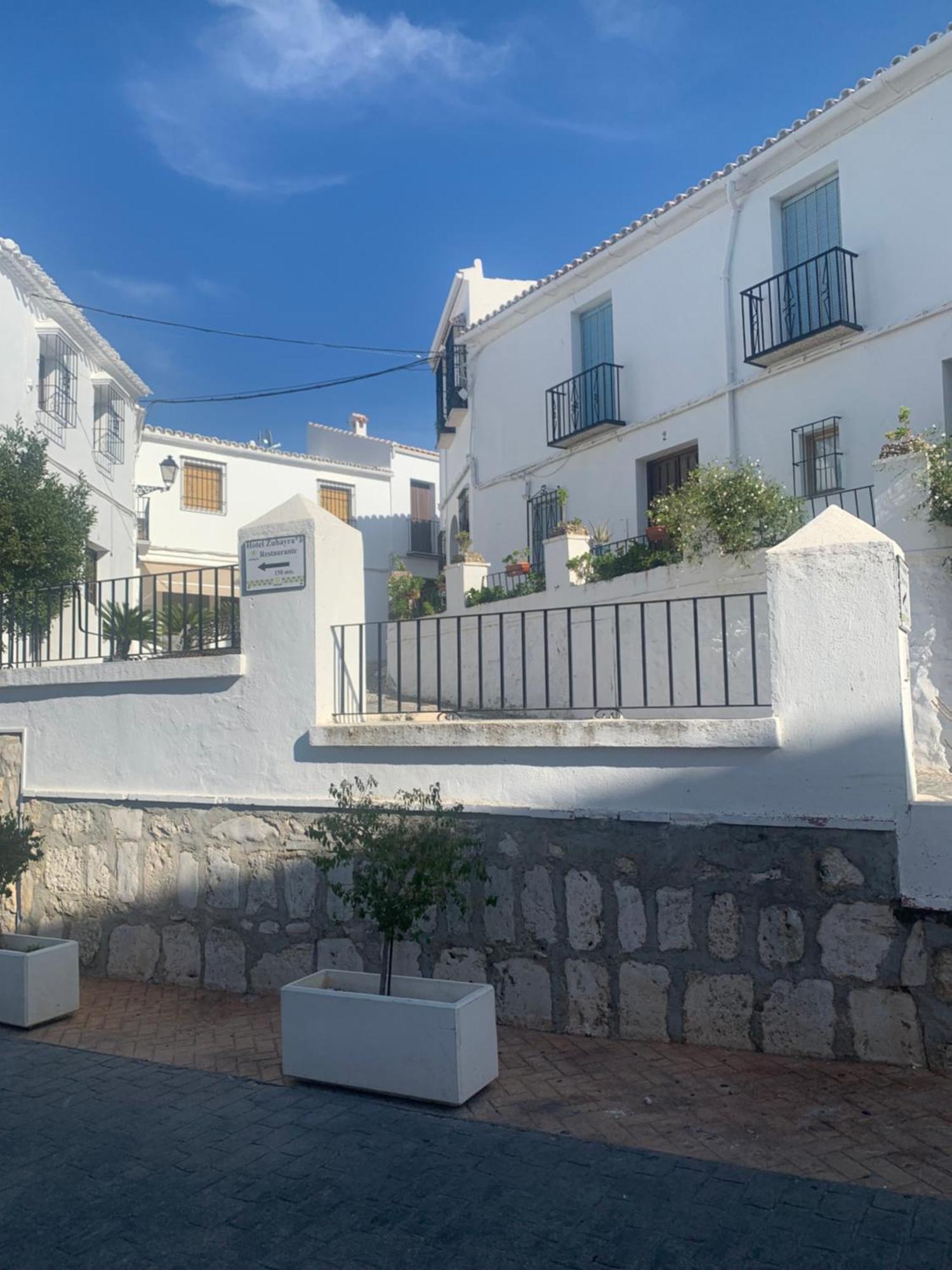 Apartamento La Plaza Zuheros Exterior foto